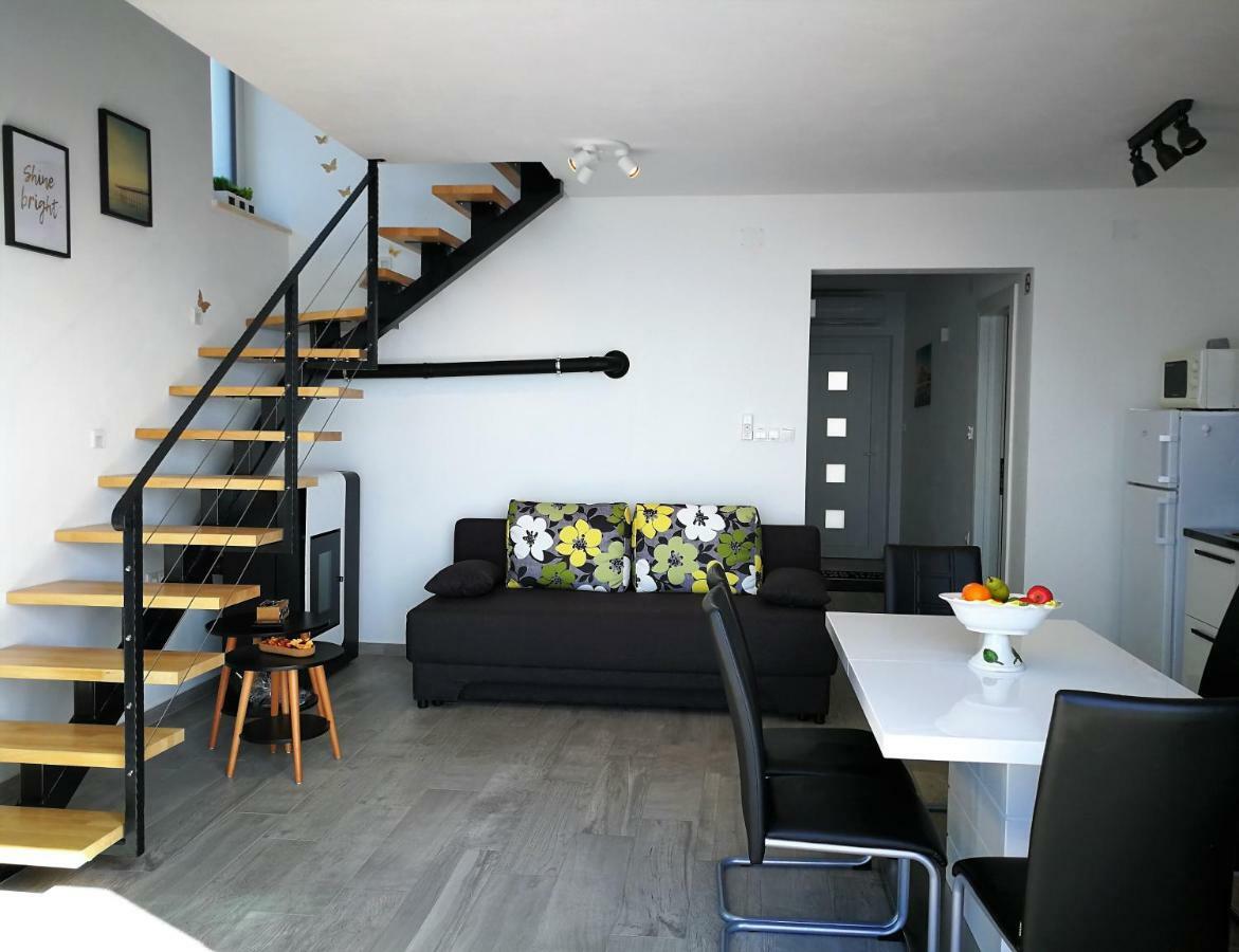 Apartment Segnia Senj  Ngoại thất bức ảnh